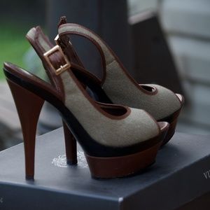 VINCE CAMUTO VC-STEM Sandals Size 6